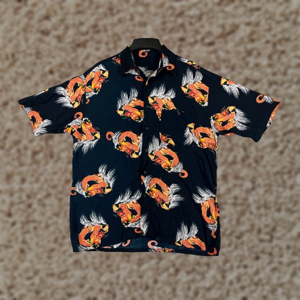 Vintage Hawaiian Shirt Mens Medium Black Orange Dragon All Over Print Button Up Pocket Shirt Size US M / EU 48-50 / 2 - 1 Thumbnail