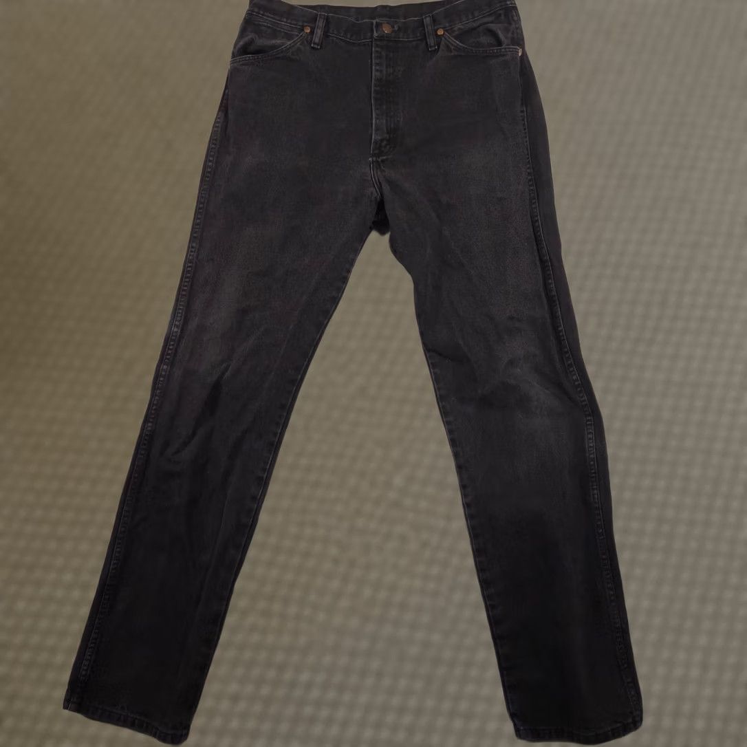 Wrangler VINTAGE Wrangler Cowboy Cut Jeans Mens 35x36 Black Denim Straight Leg Zip Fly Charcoal Mens Regular Black Jeans Cowboy Cut 13MWZAWK Men Size US 35 - 1 Thumbnail