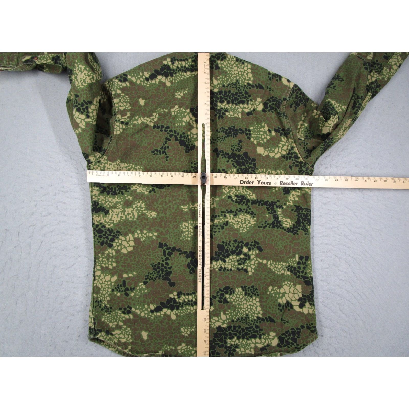 Vintage DC Shoes Jacket Mens Medium Green Camo DPM Disruptive Pattern Twill Size US M / EU 48-50 / 2 - 7 Thumbnail