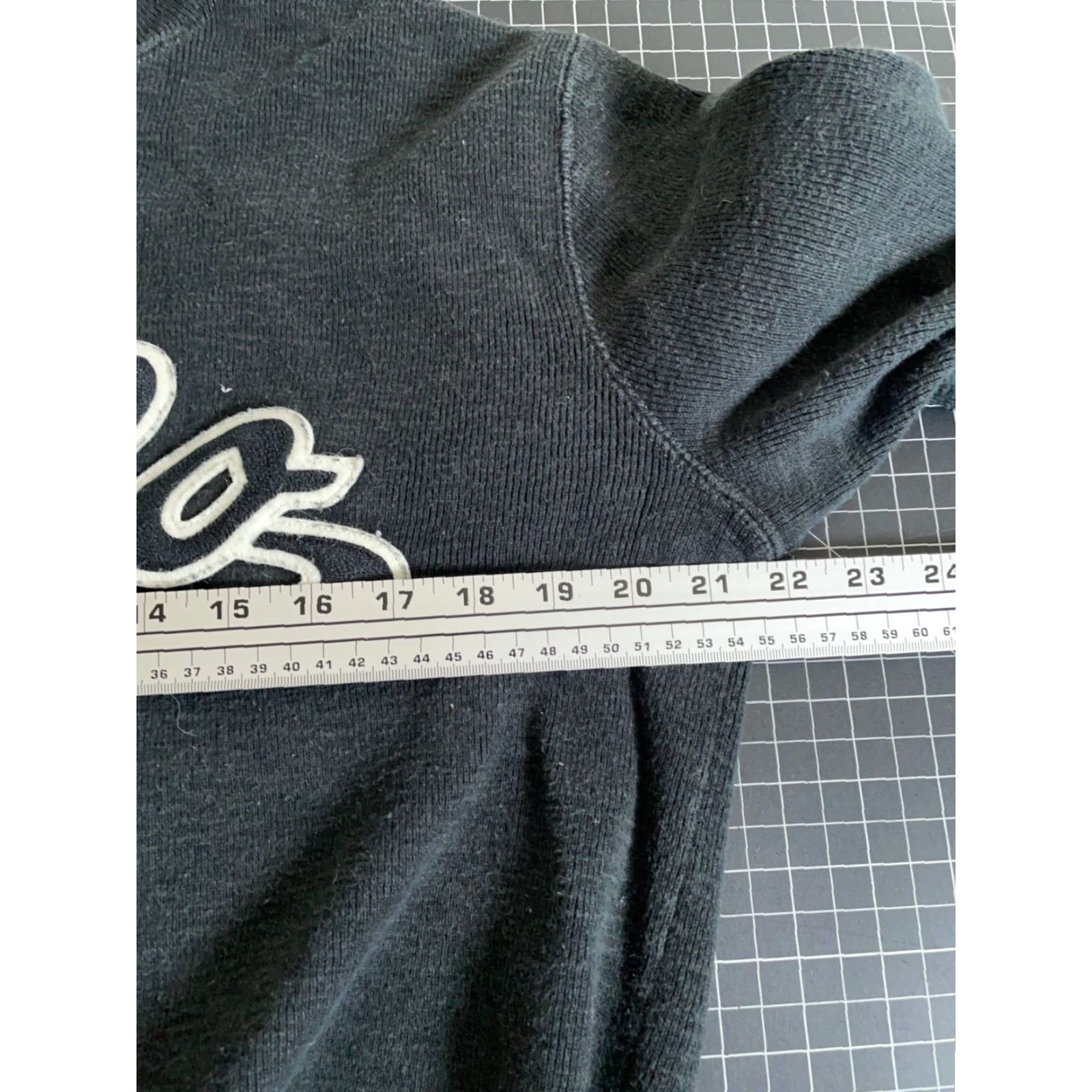 Polo Ralph Lauren Polo Ralph Lauren 1/4 Zip Sweater Adult Medium Gray Graphic Print Embroidered Preppy Mens Size US M / EU 48-50 / 2 - 5 Thumbnail