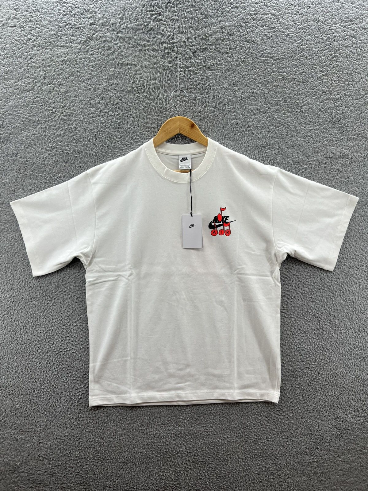 Nike Nike Music Is In The Air White Men’s T-Shirt HV6892-100 Size US L / EU 52-54 / 3 - 1 Thumbnail