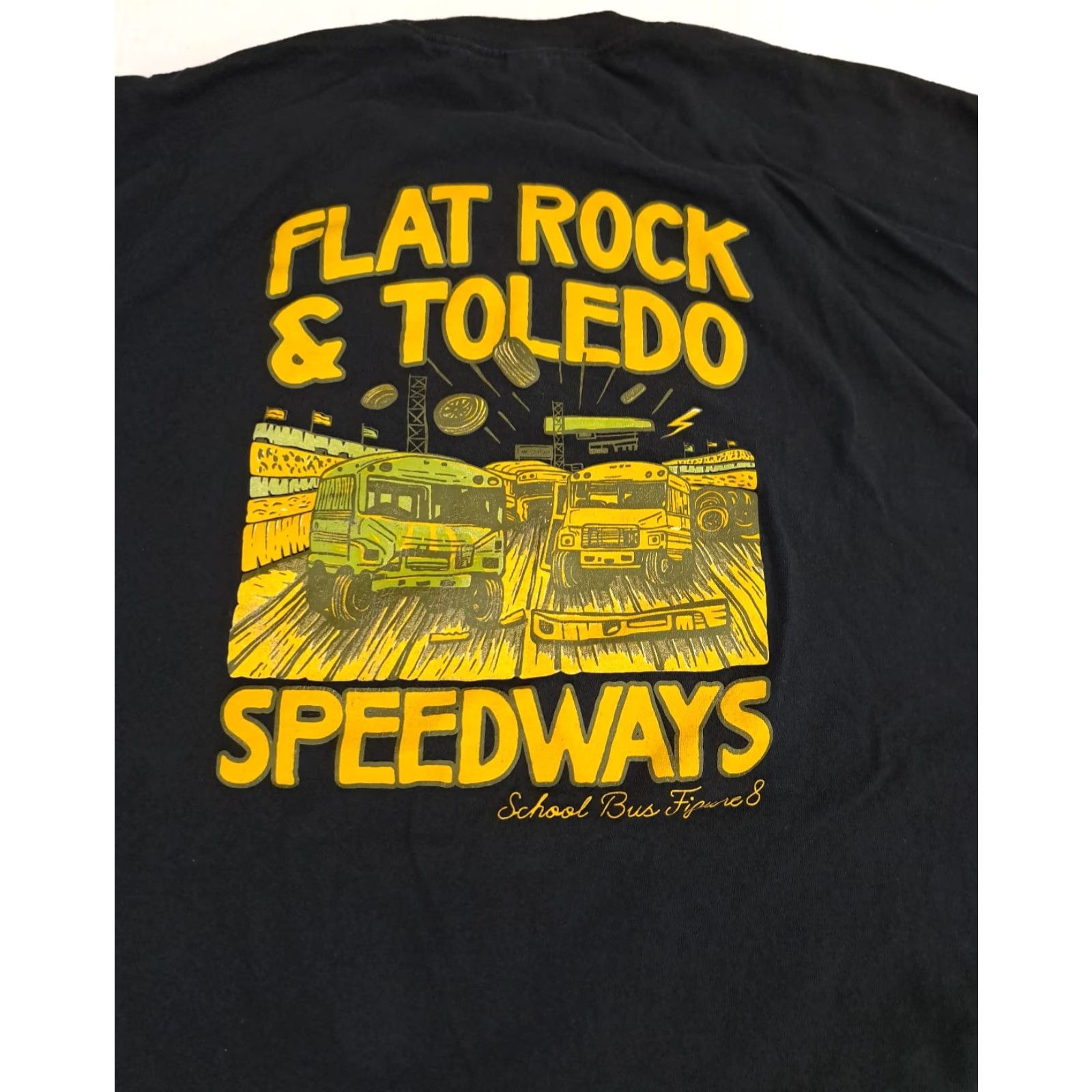 Gildan VINTAGE Gildan T-Shirt Black Cotton Short Sleeve Crew Neck 2XL Flat Rock & Toledo Speedways Fifure 8 School Bus Race Unisex Adults Summer Spring Size US XXL / EU 58 / 5 - 5 Thumbnail