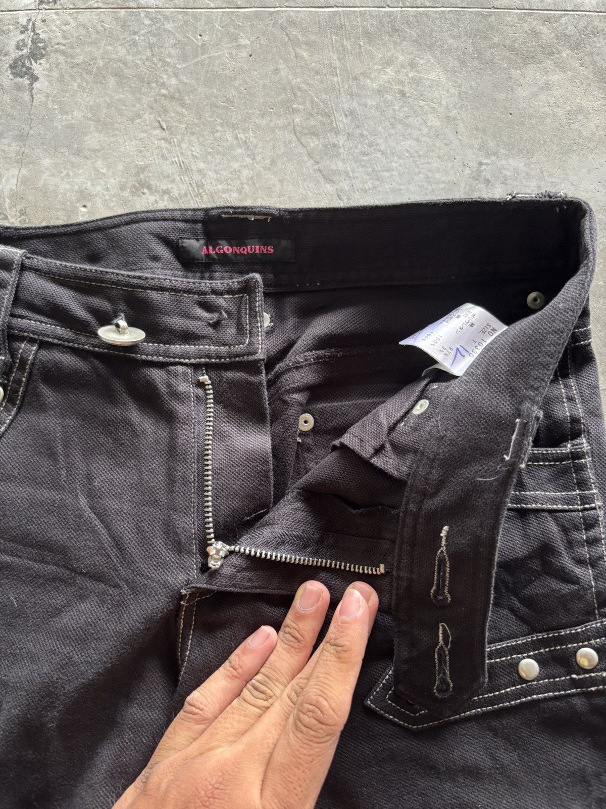 20471120 bondage algonquins seditionaries gothic style jeans Size US 27 - 6 Thumbnail