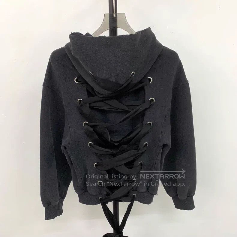 Balenciaga Balenciaga Solid color hooded zip-up long-sleeve sweatshir Size S / US 4 / IT 40 - 7 Thumbnail