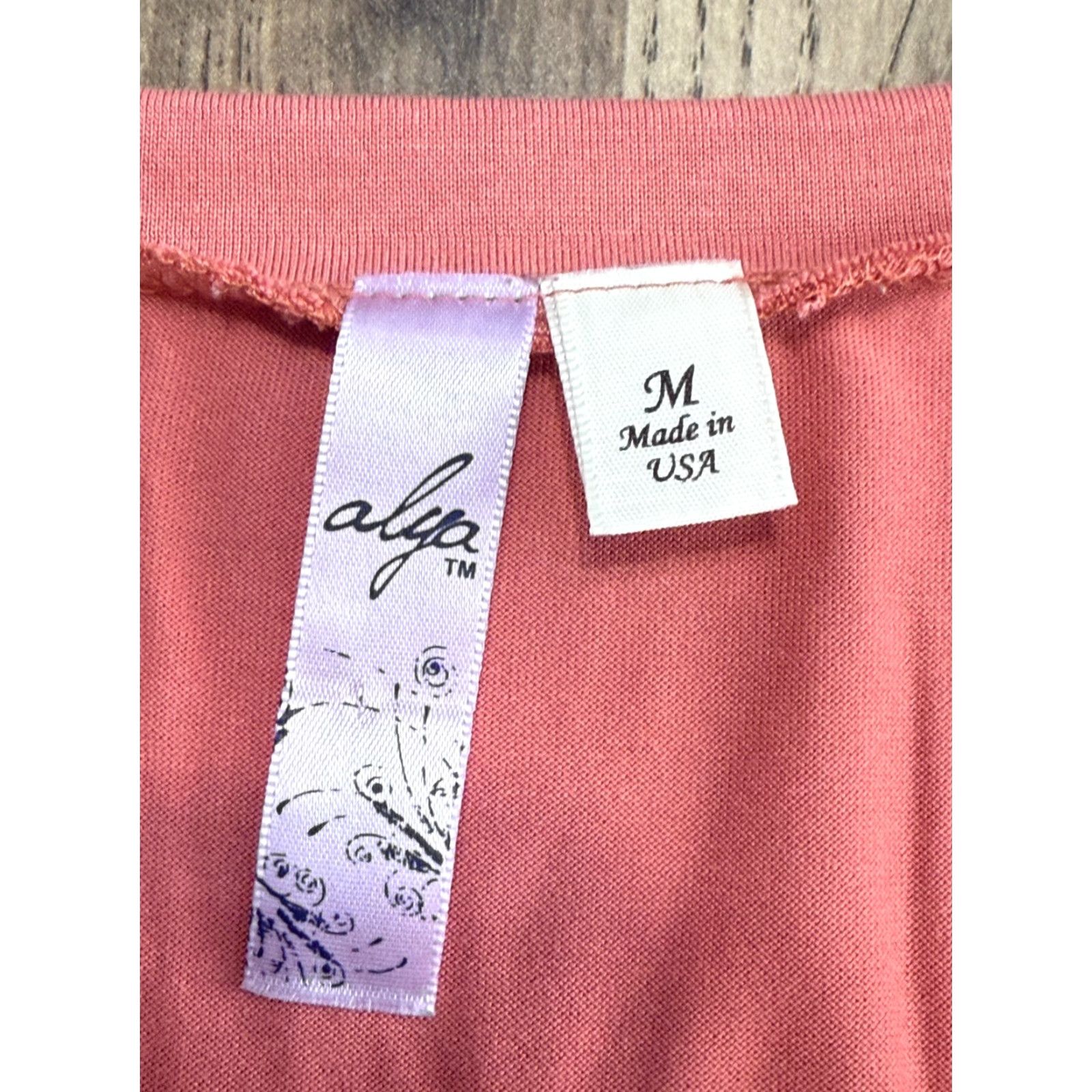 Pinko Alya Shirt Women's M Pink Embroidered Floral Short Sleeve V-neck Shirt Size M / US 6-8 / IT 42-44 - 4 Thumbnail