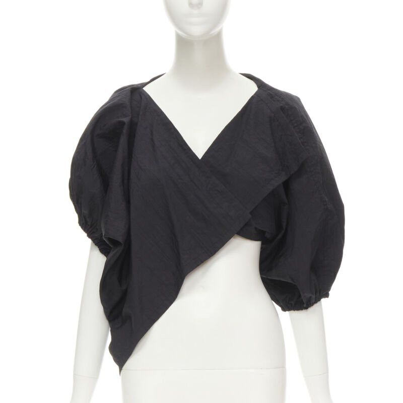 Comme des Garcons COMME DES GARCONS 1980's Vintage black crinkled nylon twist back shrug jacket Size M / US 6-8 / IT 42-44 - 1 Thumbnail