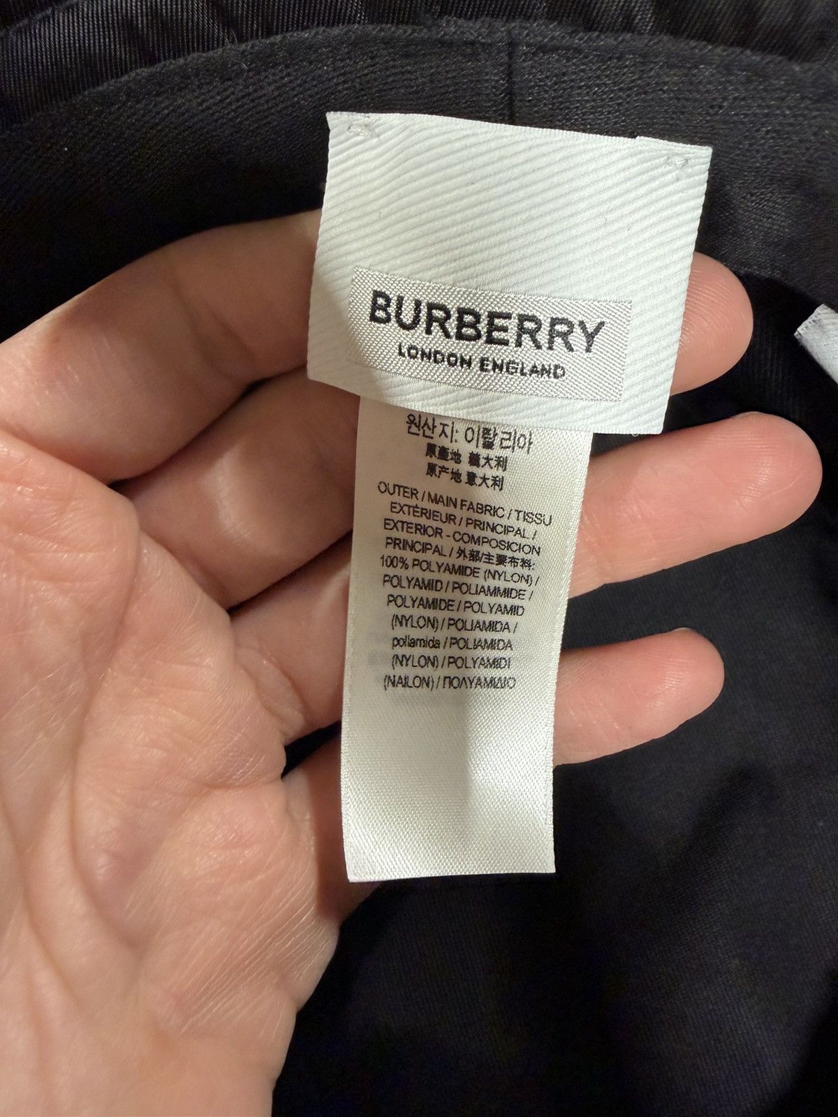 Burberry Burberry Logo Crest Bucket Hat NEW 500$ M Size ONE SIZE - 4 Thumbnail