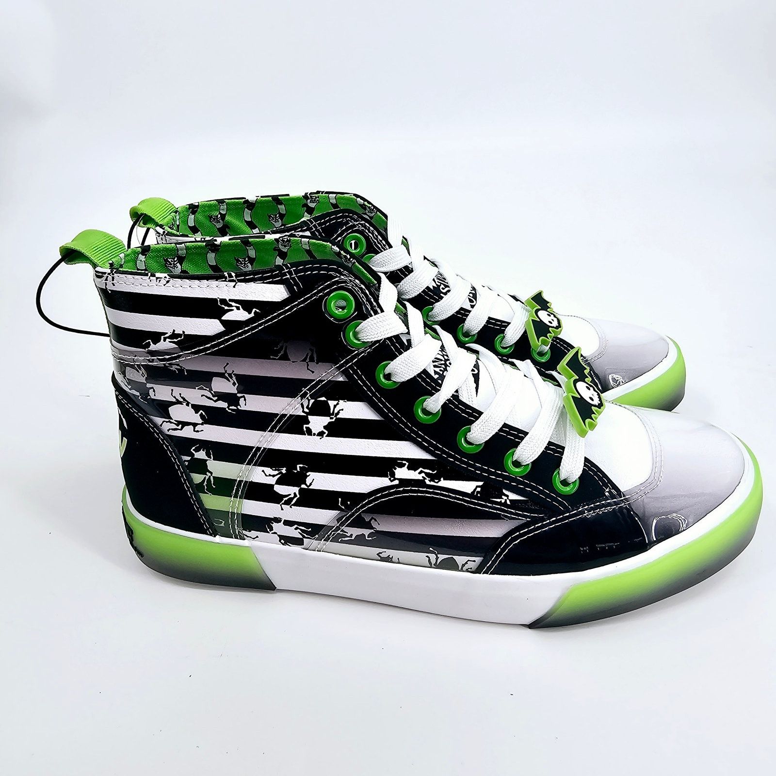 Warner Bros BEETLEJUICE Green Black White Striped High Top Sneaker 7.5 Size US 7.5 / IT 37.5 - 3 Thumbnail