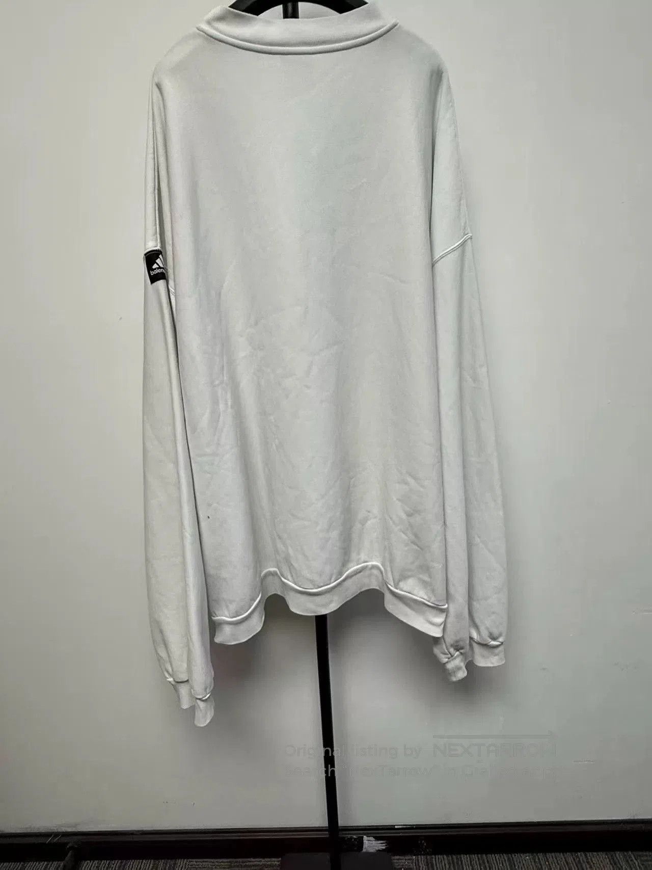 Balenciaga Balenciaga Co-branded Printed Crew Neck Sweatshirt. Size US XL / EU 56 / 4 - 2 Thumbnail