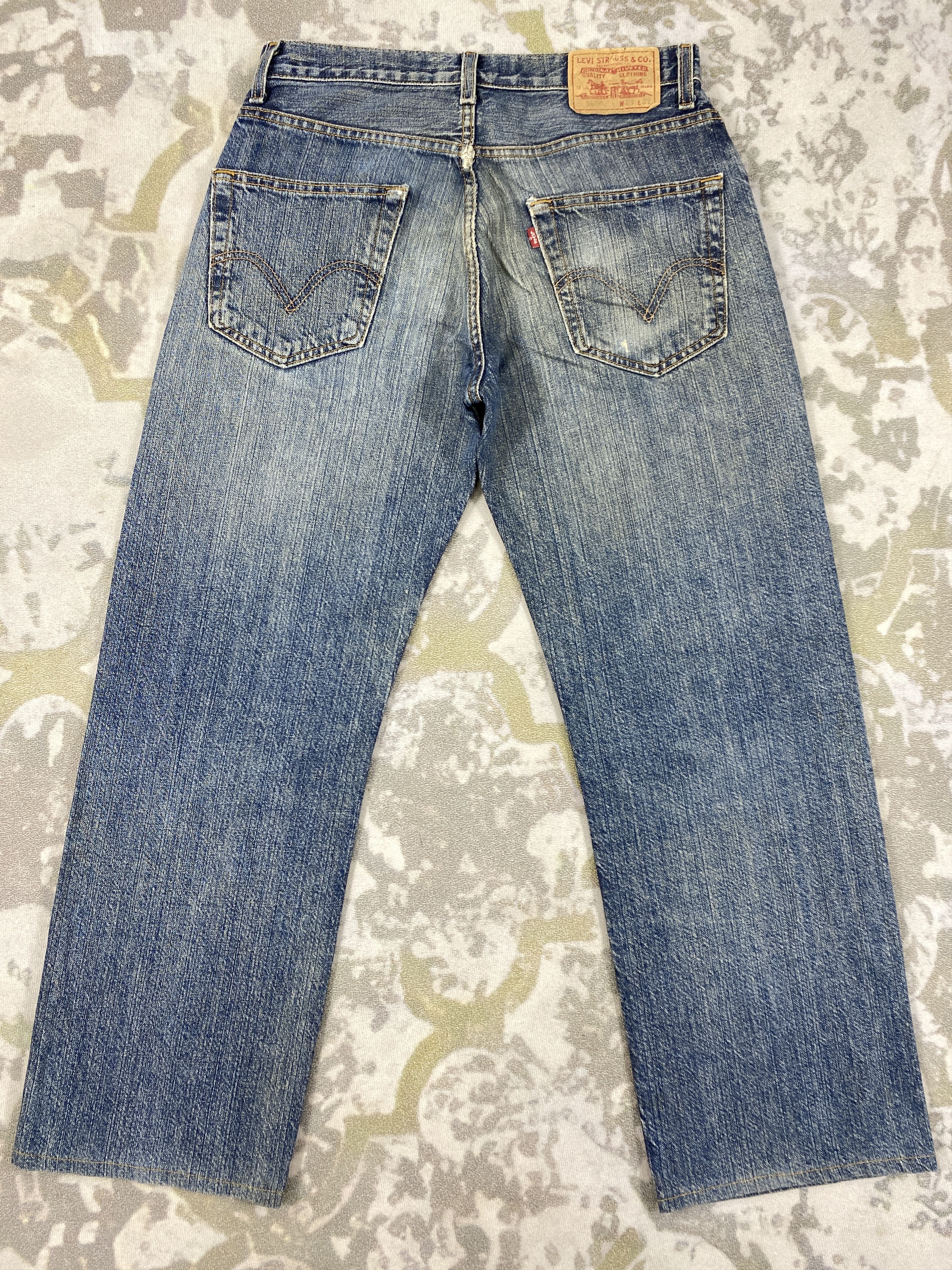 Levi's Faded Blue Vintage Levi's 569 Jeans 31x29 Denim -JN2081 Size US 31 - 2 Thumbnail