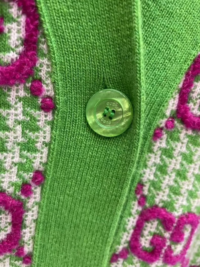 Gucci Gucci Full logo wool knitted cardigan sweater 2501-Nextarro Size US XXS / EU 40 - 3 Thumbnail
