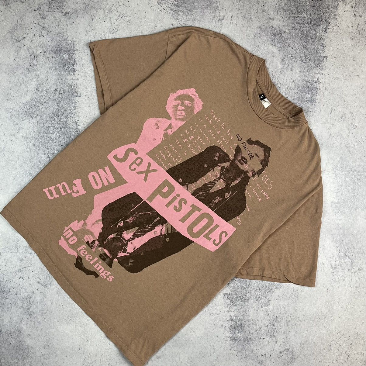 Band Tees Vintage Sex Pistols y2k rock band tee 90’s Size US M / EU 48-50 / 2 - 1 Thumbnail