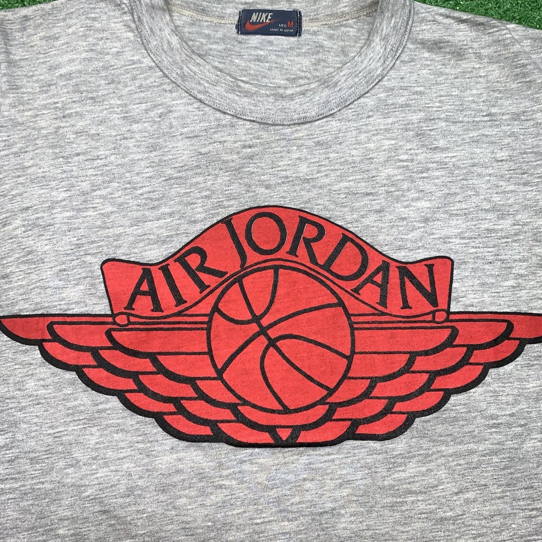 Nike VINTAGE Nike T Shirt Mens M Japan 80s Jordan Wings Logo 1985 Chicago Bred OG Sportswear/Beach Graphic Tee Size US M / EU 48-50 / 2 - 2 Thumbnail