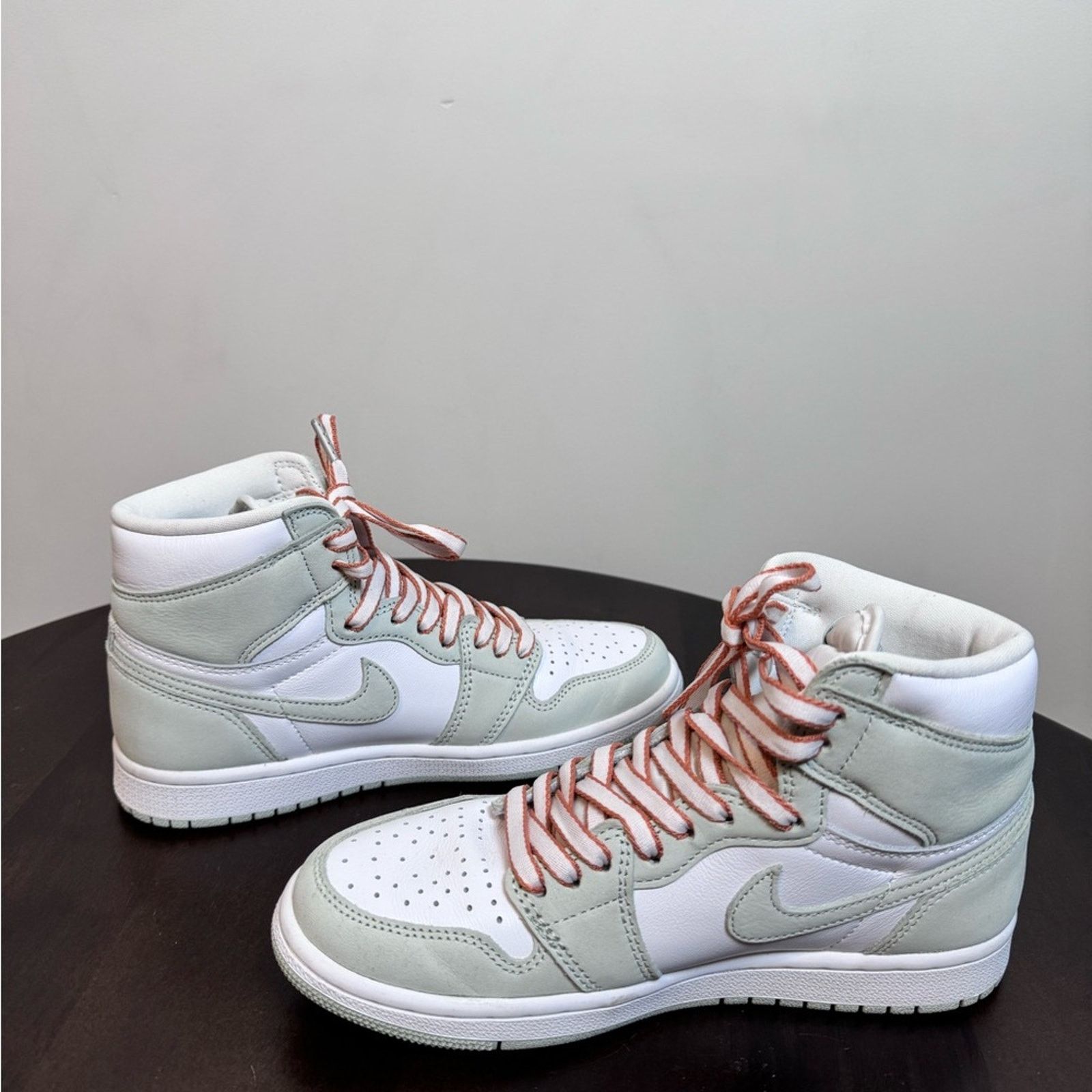 Jordan Brand Air Jordan 1 Retro High OG Seafoam - Size 6 Size US 6 / IT 36 - 4 Thumbnail
