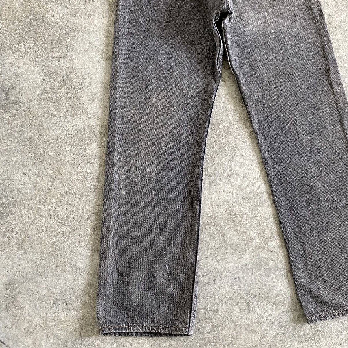 Levi's Vintage Late 80’s Levis 501 Ash Grey Denim Jeans Size US 33 - 17 Thumbnail