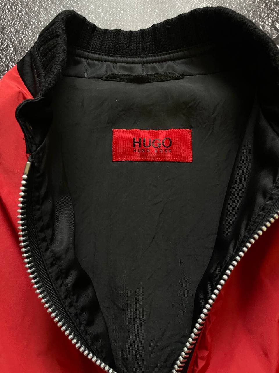 Hugo Boss Hugo Boss Red/Black Panel Zip Bomber Jacket – Techwear Style Size US S / EU 44-46 / 1 - 4 Thumbnail