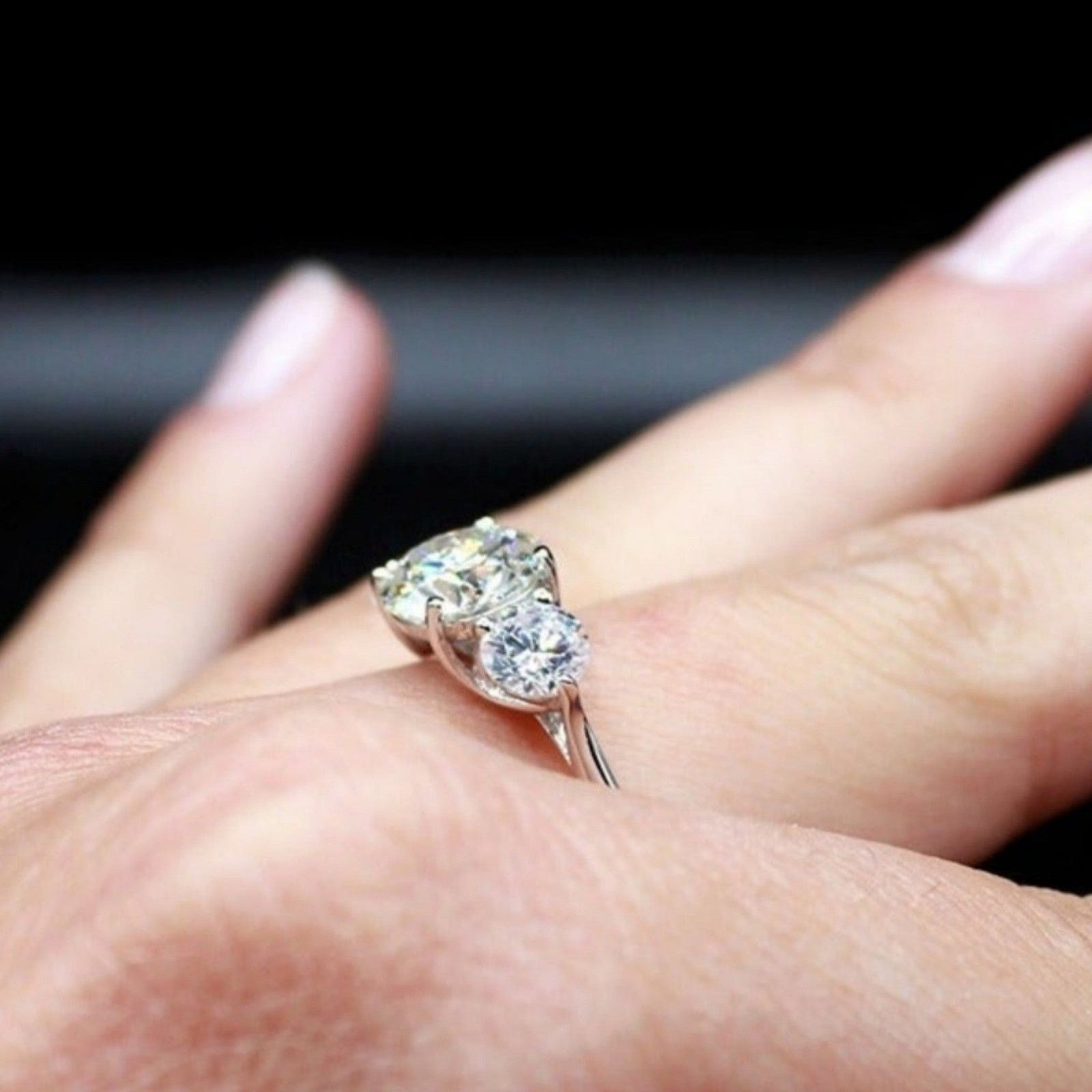 Other 2 CT Moissanite Three-Stone Engagement Ring 925 6 Size ONE SIZE - 4 Thumbnail