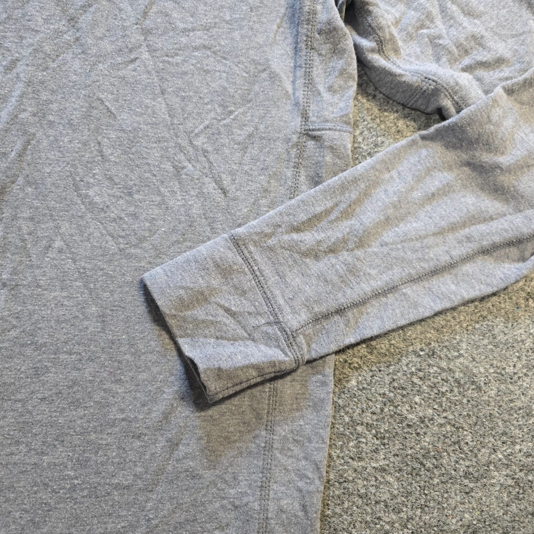 The North Face The North Face Shirt Mens Small Gray Blue Henley Long Sleeve Outdoor Layer Casual Size US S / EU 44-46 / 1 - 3 Thumbnail