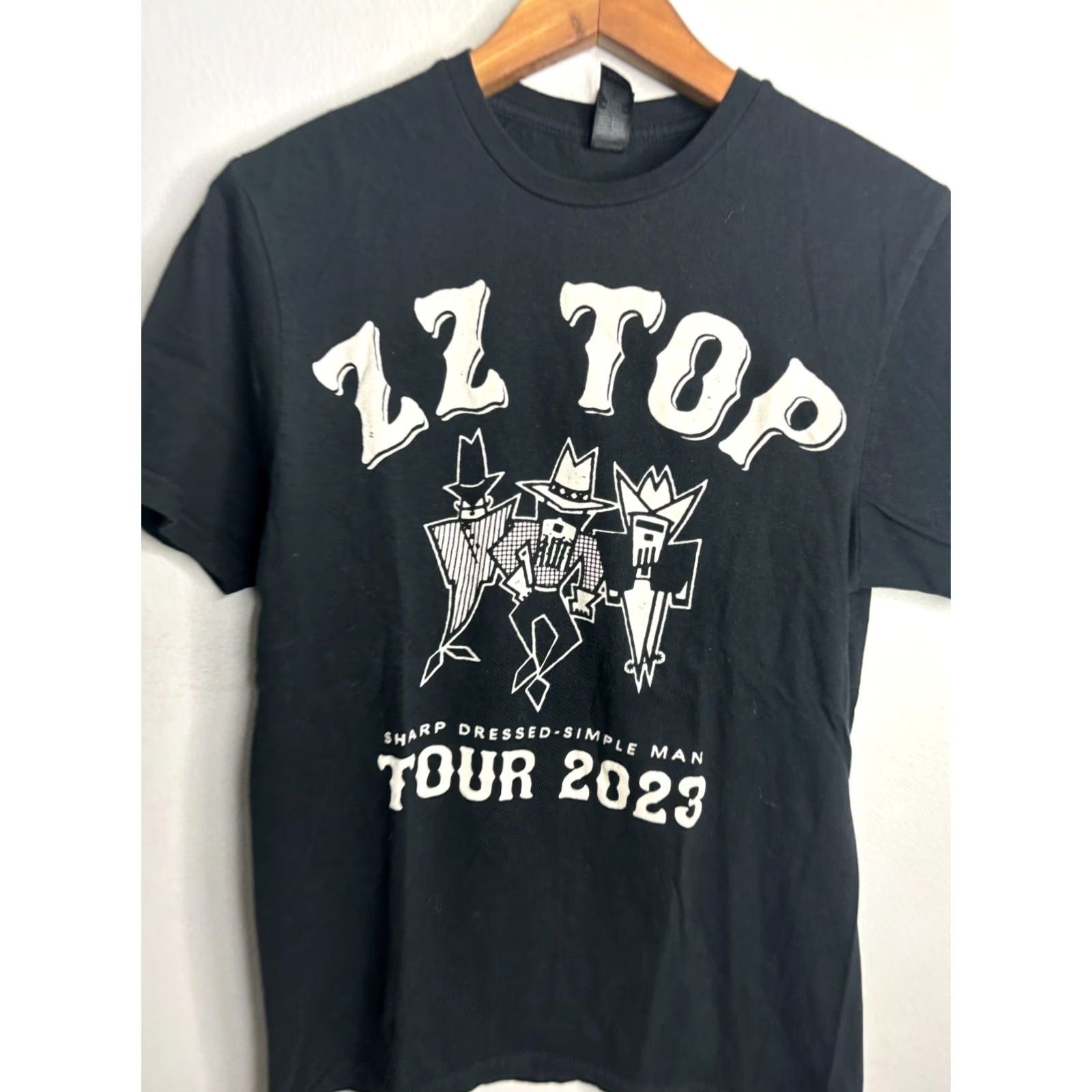 Gildan Gildan T-Shirt Mens Short Sleeve Crew Neck Black ZZ Top Sharp Dressed Simple Man 2020s S Rock Band Tee Size US S / EU 44-46 / 1 - 2 Thumbnail