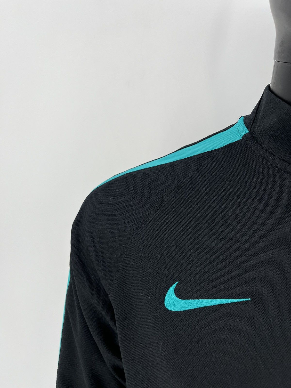 Other F.C Barcelona Nike Dri-Fit FCB training Jacket Drill Size US S / EU 44-46 / 1 - 6 Thumbnail