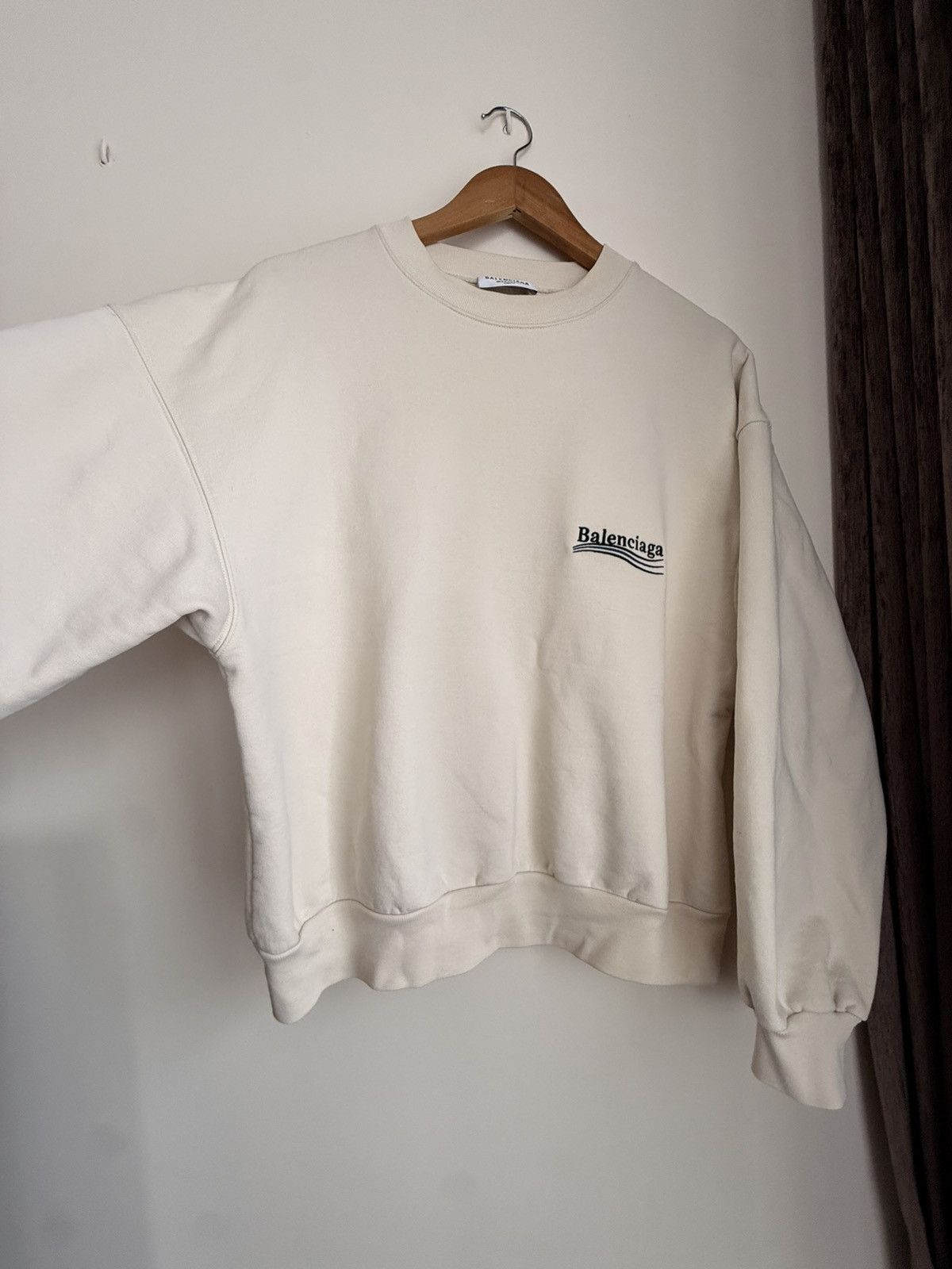 Balenciaga Balenciaga Political Campaign Embroidered Sweatshirt – Cream Size US XS / EU 42 / 0 - 2 Thumbnail