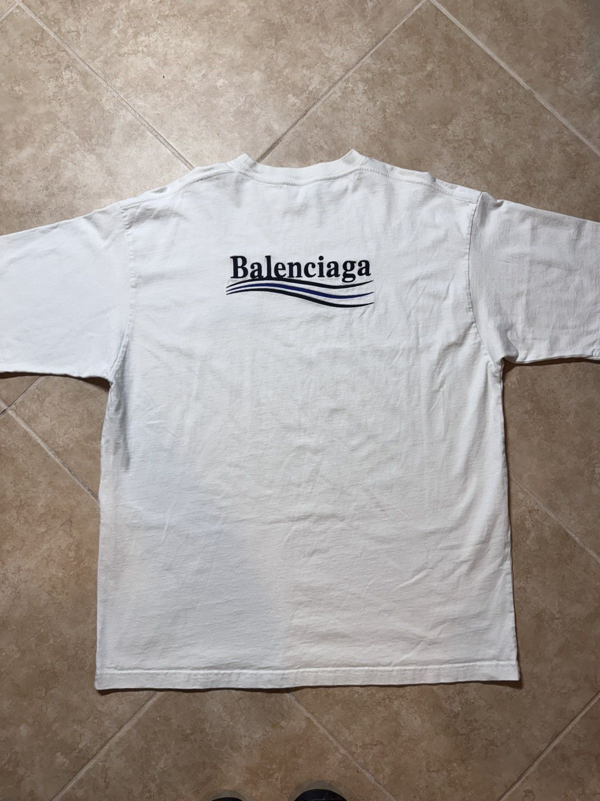 Balenciaga Balenciaga Political Campaign T-Shirt Size US L / EU 52-54 / 3 - 1 Thumbnail