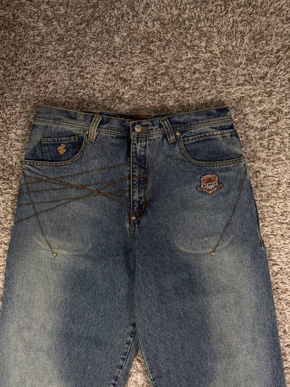 Rocawear Rocawear Y2K Baggy Jeans Hip Hop Panel Seam Patched Faded Size US 36 / EU 52 - 4 Thumbnail