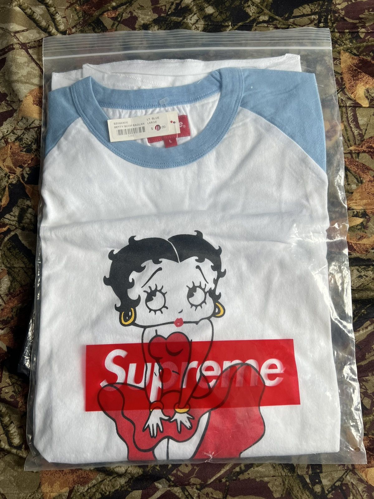 Supreme Supreme Betty Boop Raglan | Grailed