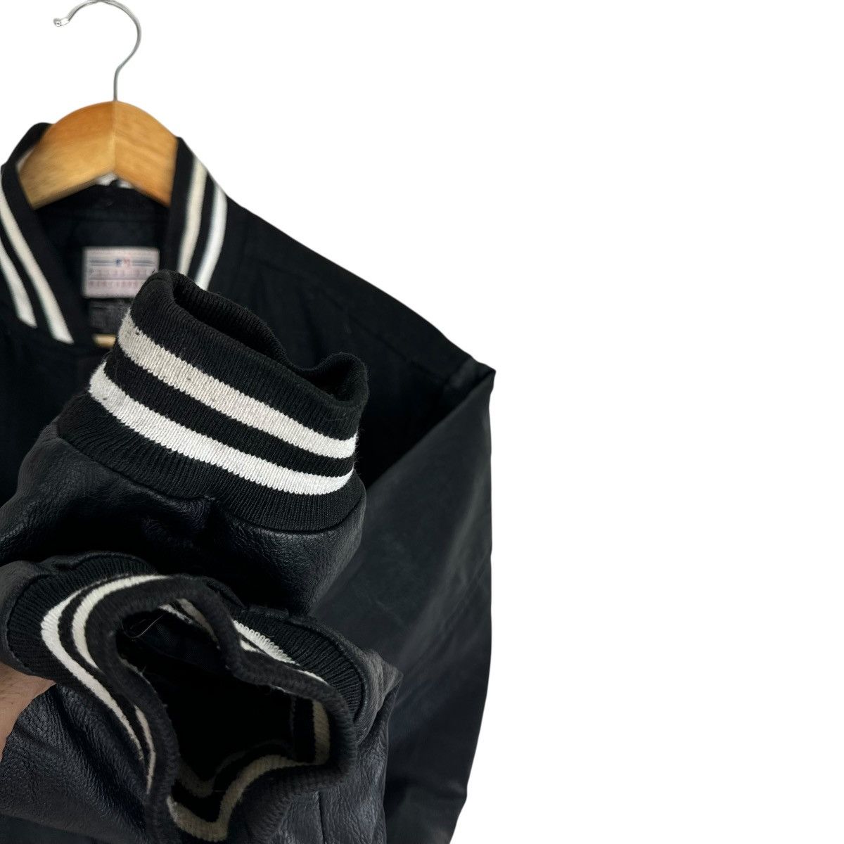 New York Yankees 🌟NEW YORK YANKEES MLB VARSITY PU LEATHER JACKET Size US M / EU 48-50 / 2 - 4 Thumbnail