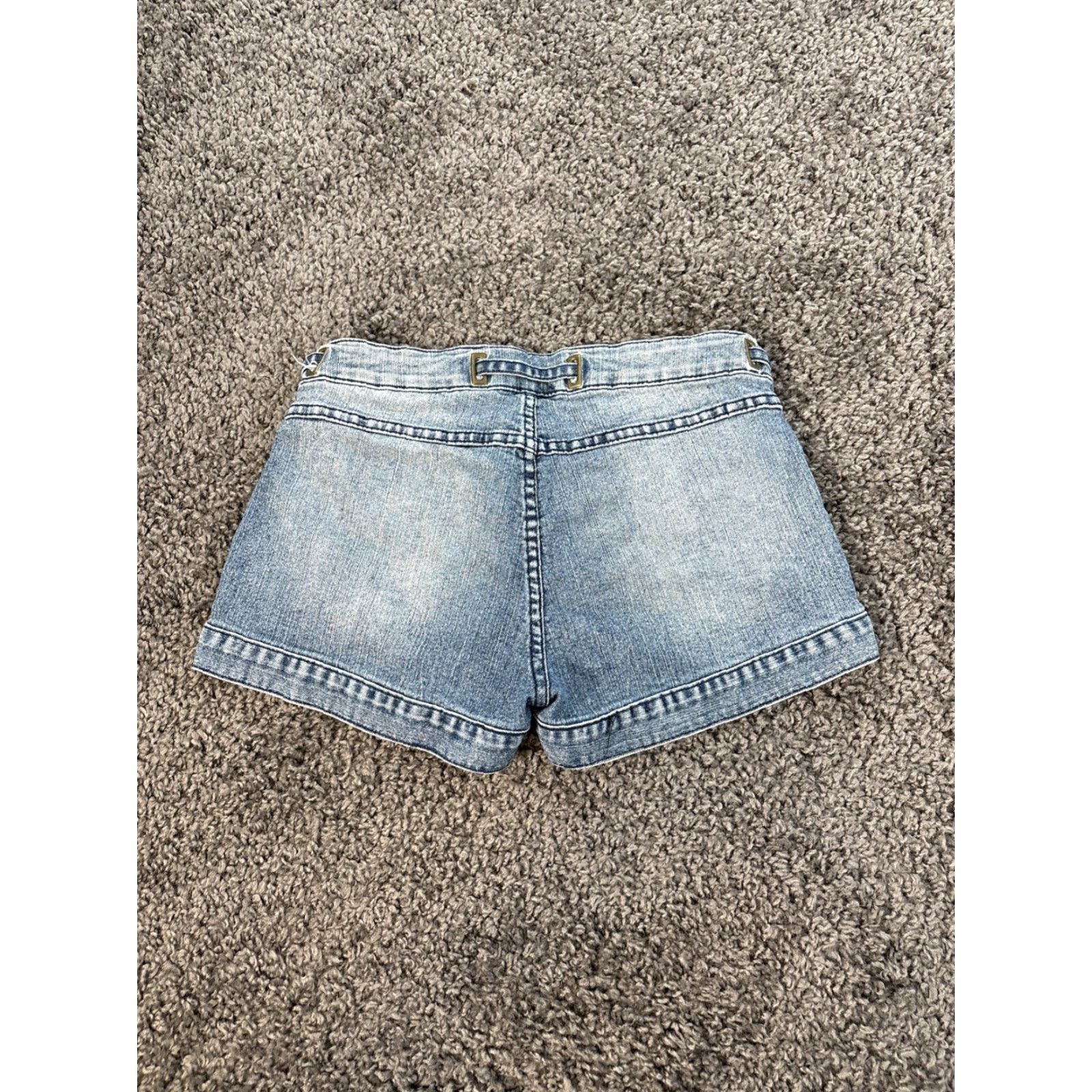 VIBE VINTAGE Sweet Vibes Denim Shorts 90s Light Wash Tie Front Pocket Womens 26 Blue Cut-Off Size 26" / US 2 / IT 38 - 6 Thumbnail