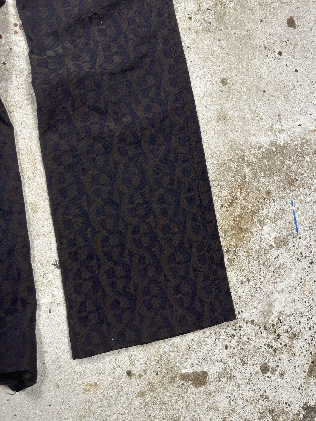 Aigner Vintage 90s Aigner Monogram Nylon Bootcut Flare Pants Size 30" / US 8 / IT 44 - 14 Thumbnail