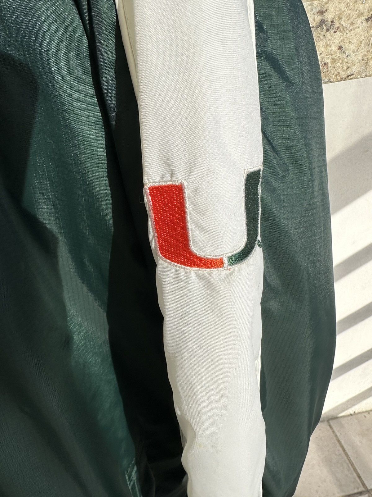 NCAA × Vintage Vintage 90s Miami Hurricanes Jacket Size US XL / EU 56 / 4 - 4 Thumbnail