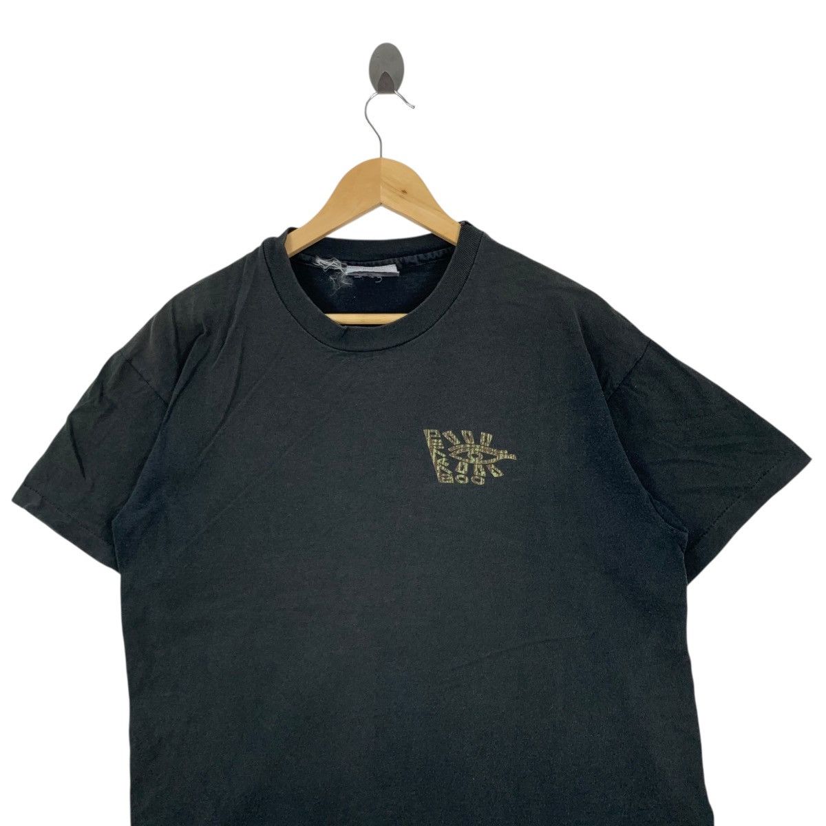 Vintage Vintage PEAKABOO USA Extra Wear Surf Surfing Tshirt Size US L / EU 52-54 / 3 - 2 Thumbnail