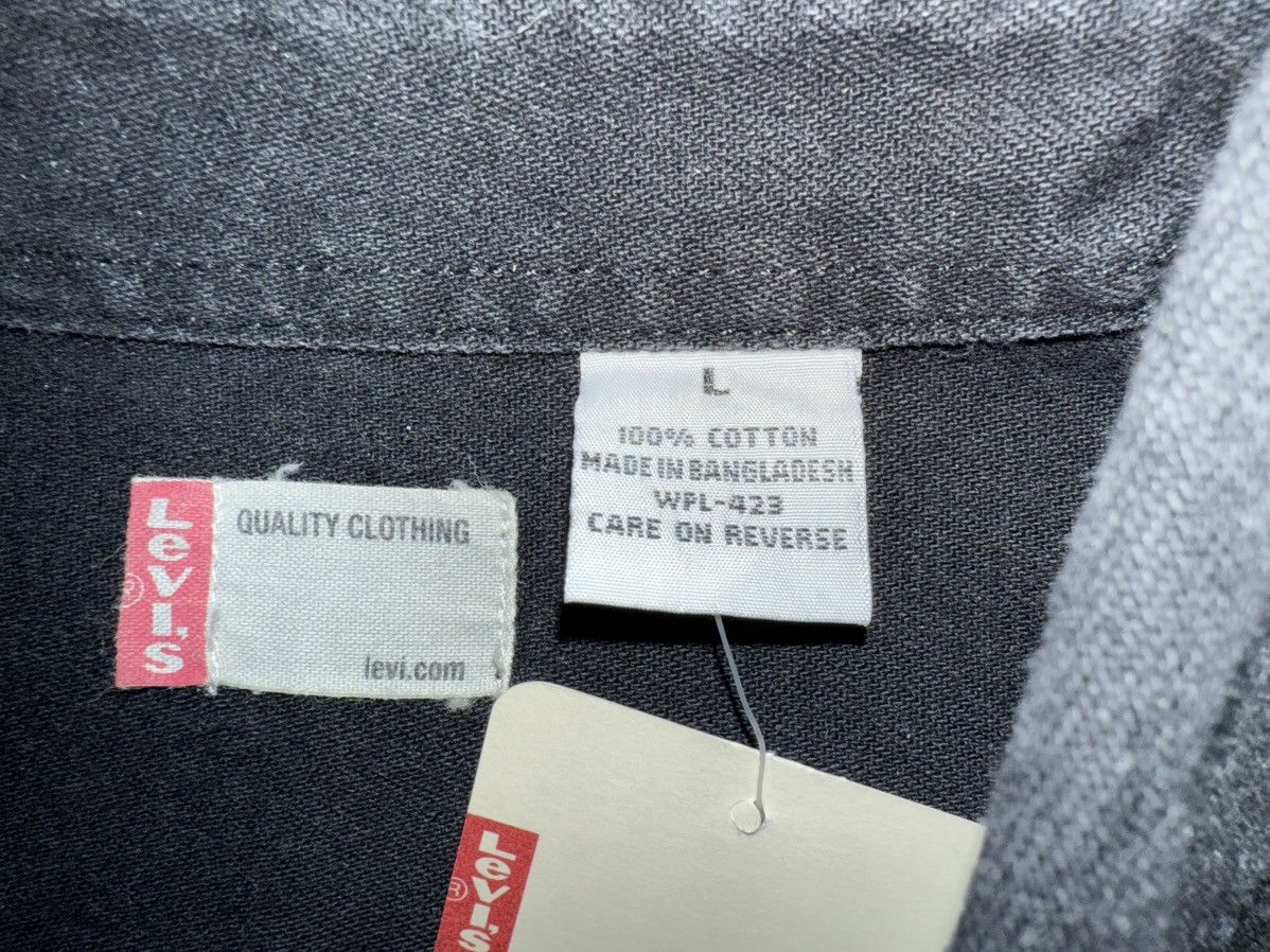 Levi's Levi’s long-sleeve button-up shirt, men’s large, 100% cotton Size US L / EU 52-54 / 3 - 11 Thumbnail