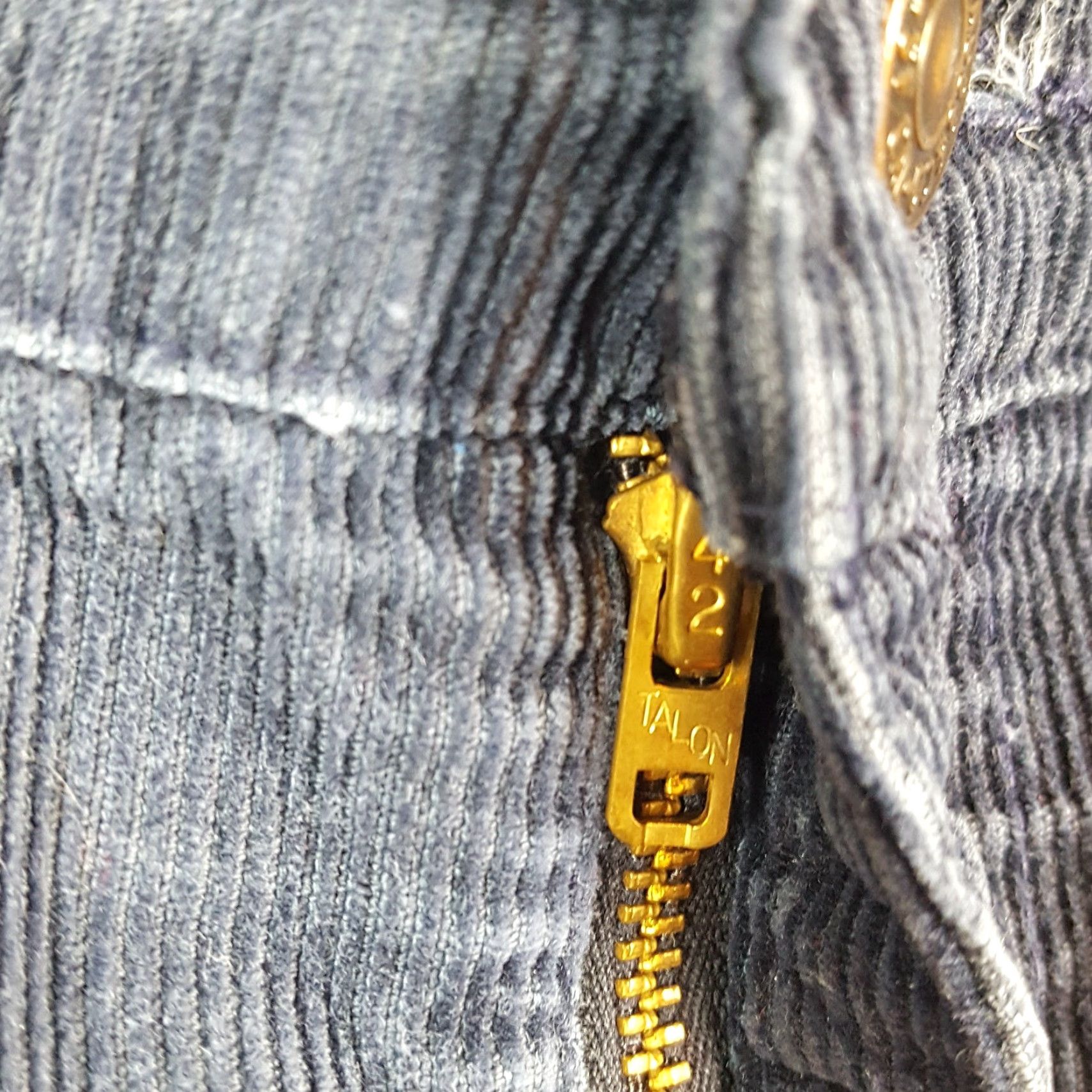 Levi's VINTAGE Levi's Pants Men's 36x33 Straight Leg Corduroy Casual 80s 90s USA Size US 36 / EU 52 - 4 Thumbnail
