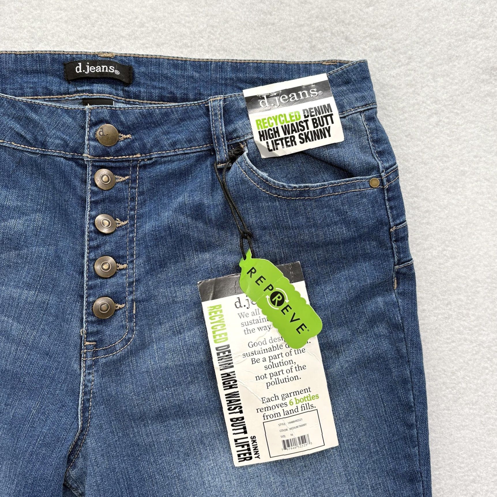 Vintage D. Jeans Recycled Denim Skinny Jeans Womens 16 Blue High Waist Button Fly NWT Jeans Womens 16 Blue High Waist Button Fly NWT Size 38" / US 16 / IT 52 - 3 Thumbnail