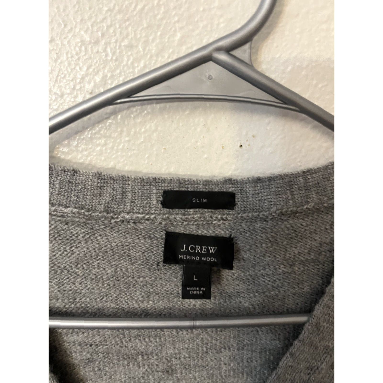 J.Crew J.CREW Cardigan Sweater Slim Fit Mens L V-Neck Gray Merino Wool Elbow Patches Size US L / EU 52-54 / 3 - 2 Thumbnail