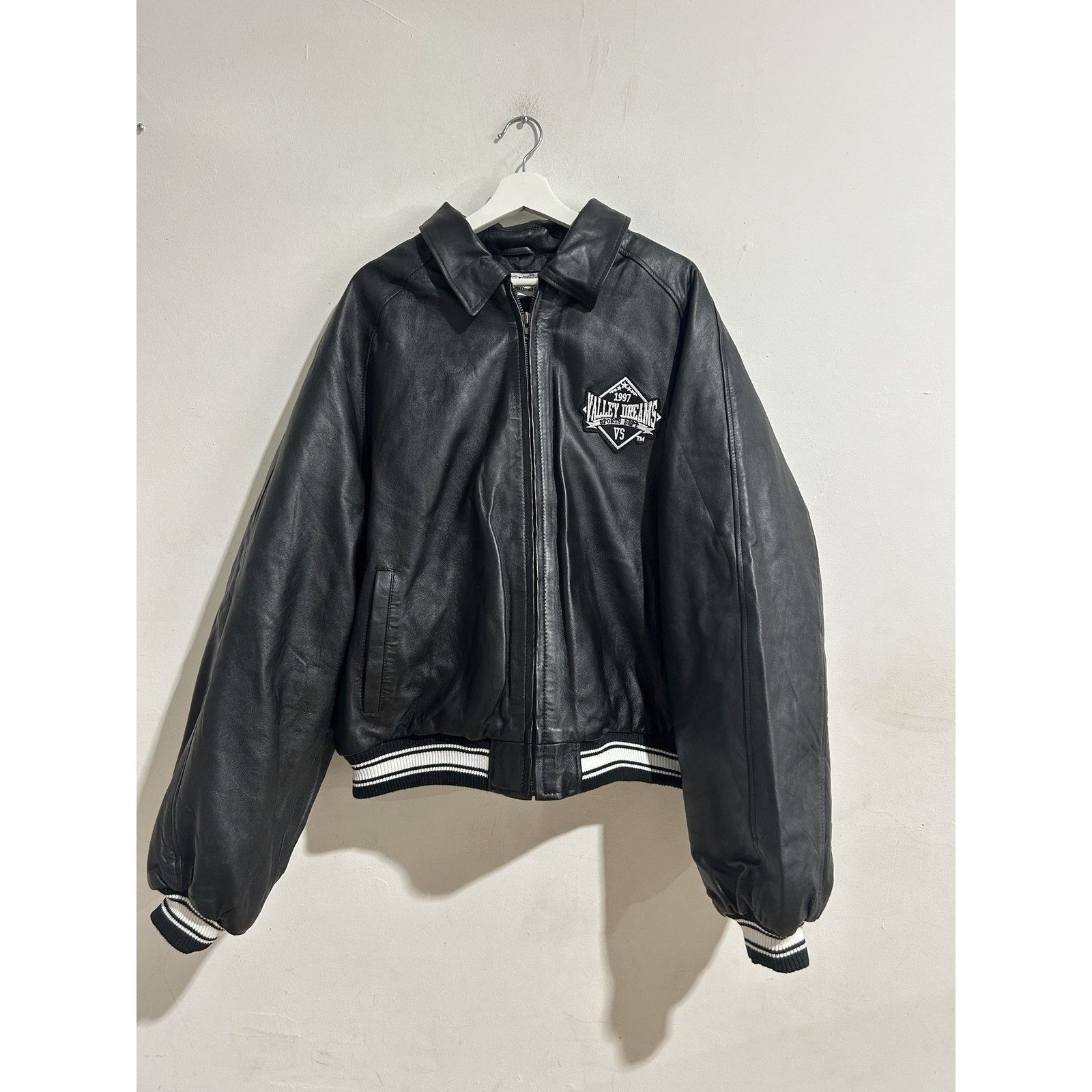 Vale VALE FOREVER VALLEY COACH BLACK LEATHER JACKET SIZE XXL Size US XXL / EU 58 / 5 - 1 Thumbnail