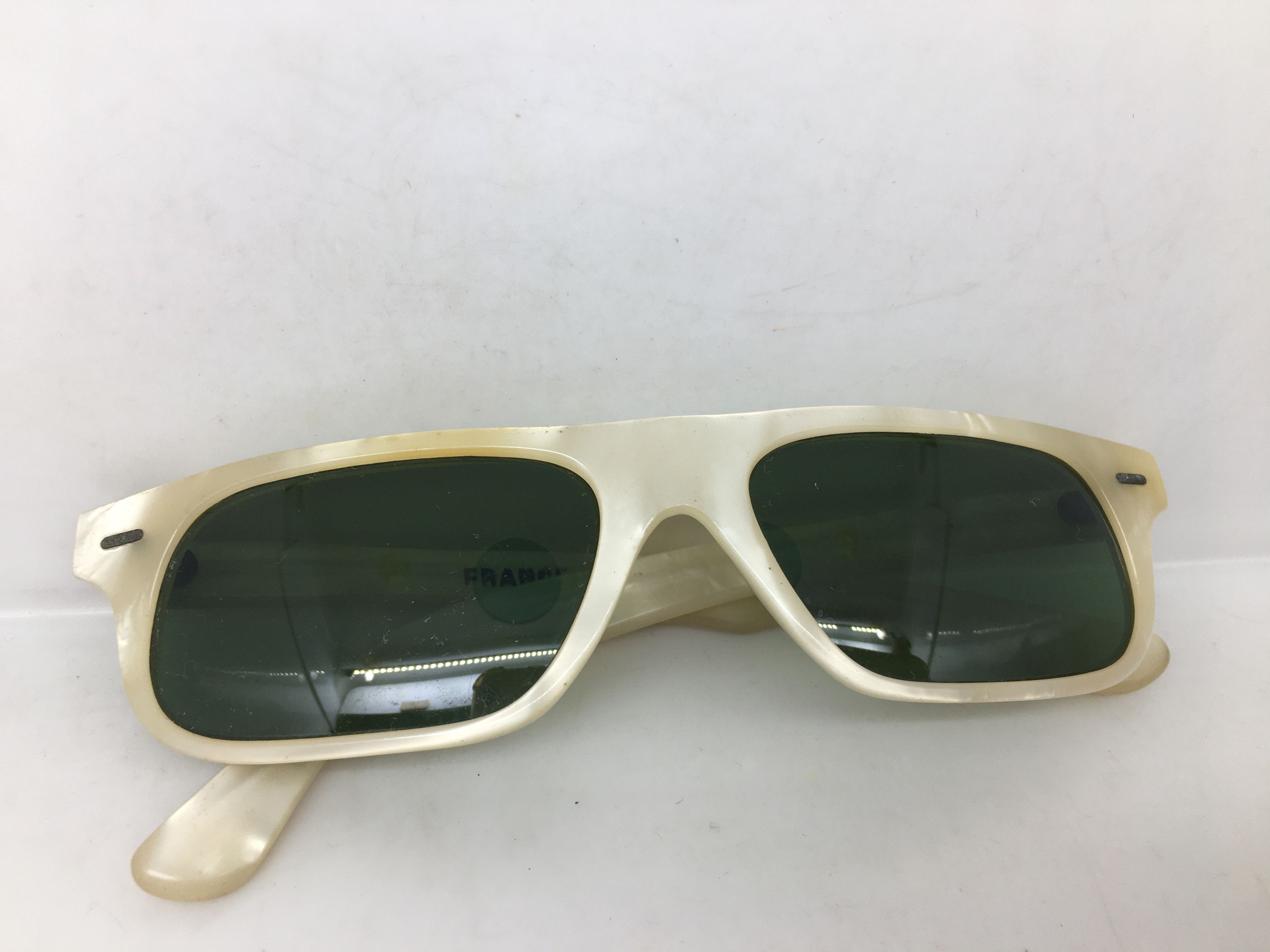Vintage Vintage Handmade Ivory Sunglasses Frame France Glass Lens Size ONE SIZE - 8 Thumbnail