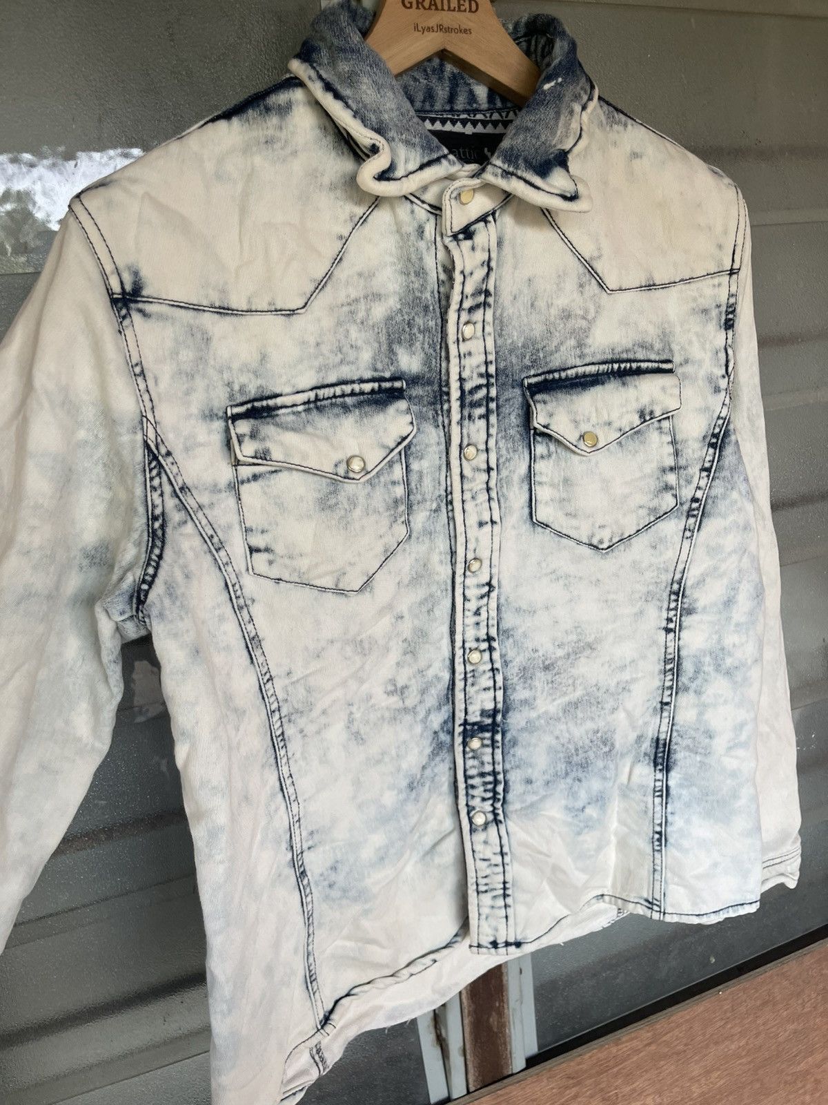 In The Attic Vintage In The Attic Long Sleeve Button Down Acid Wash Tee Size US M / EU 48-50 / 2 - 6 Thumbnail