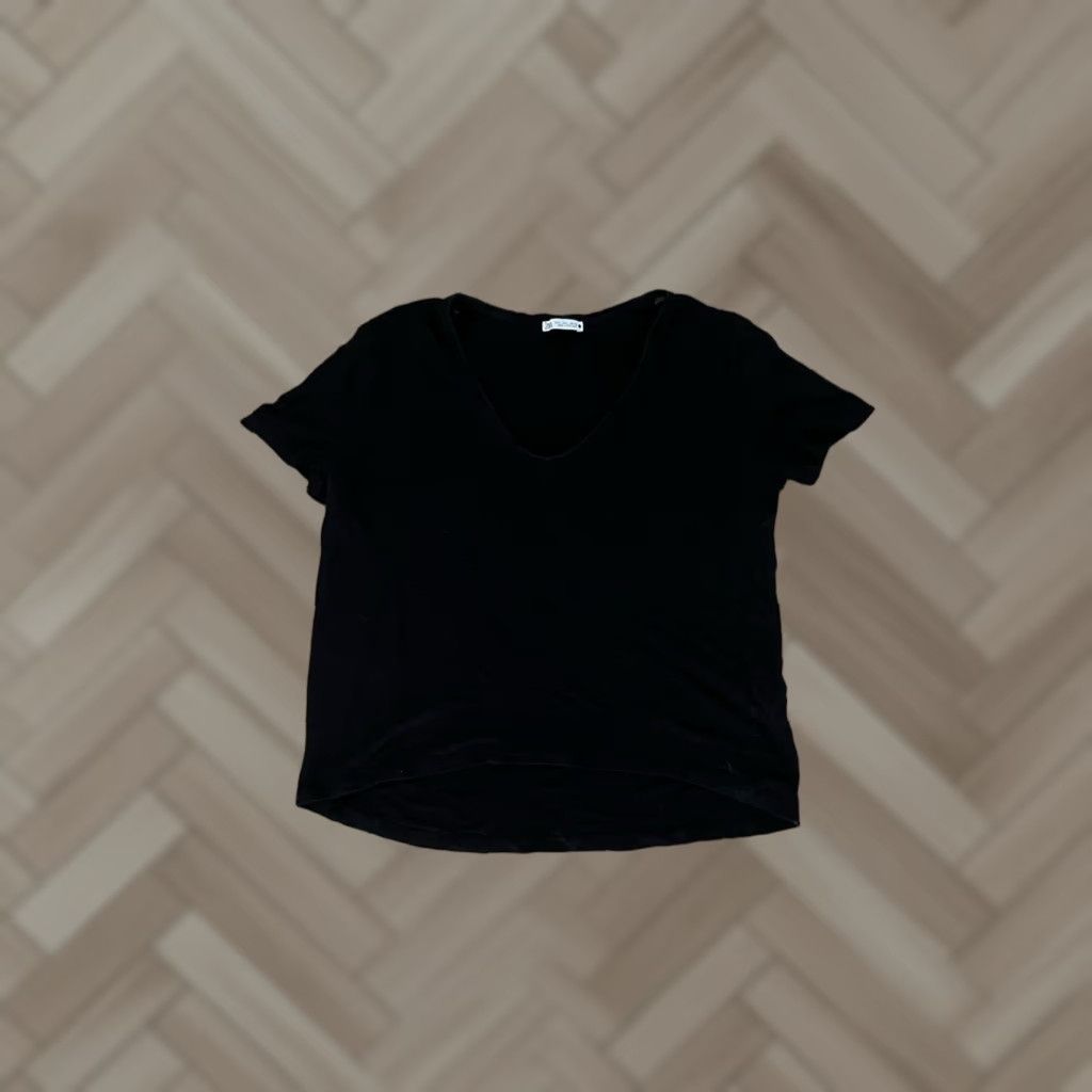 Zara Zara Womens Black Short Sleeve V-neck T-shirt Size L Adults Size L / US 10 / IT 46 - 1 Thumbnail