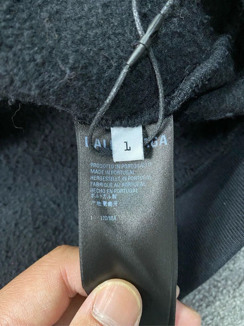 Balenciaga Balenciaga Graffiti logo long sleeve hooded sweater Size US L / EU 52-54 / 3 - 4 Thumbnail