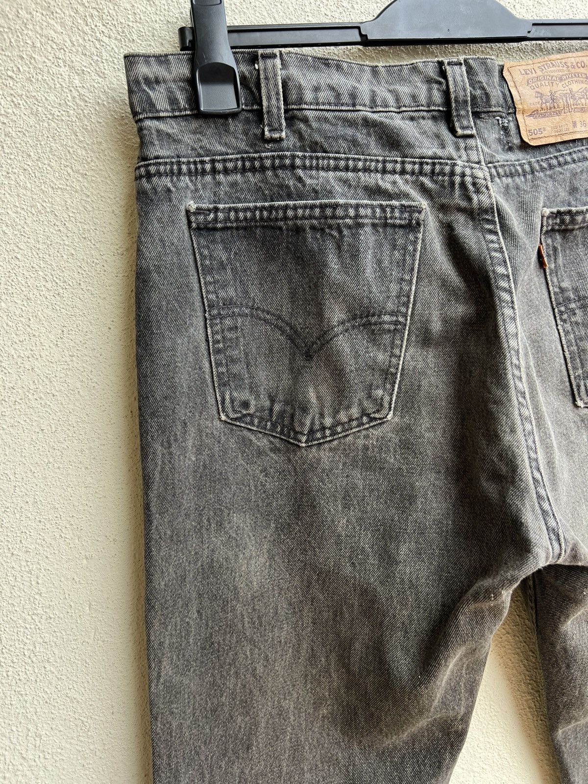 Levi's 1996 Levi’s 505 Orange Tab Fade Black Distress Denim Jeans Size US 35 - 15 Thumbnail