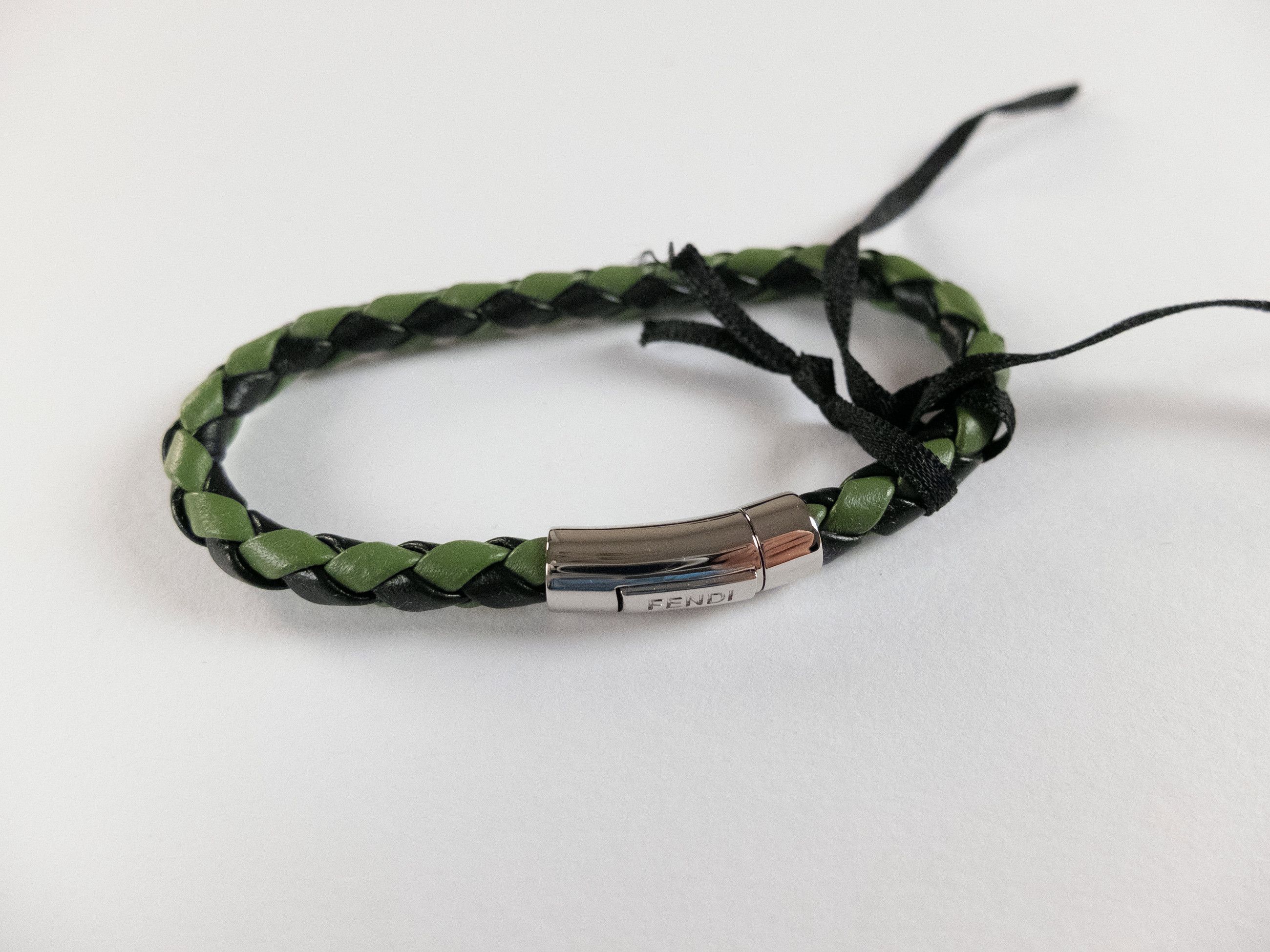 Fendi FENDI green & black woven leather bracelet Medium Size ONE SIZE - 1 Thumbnail