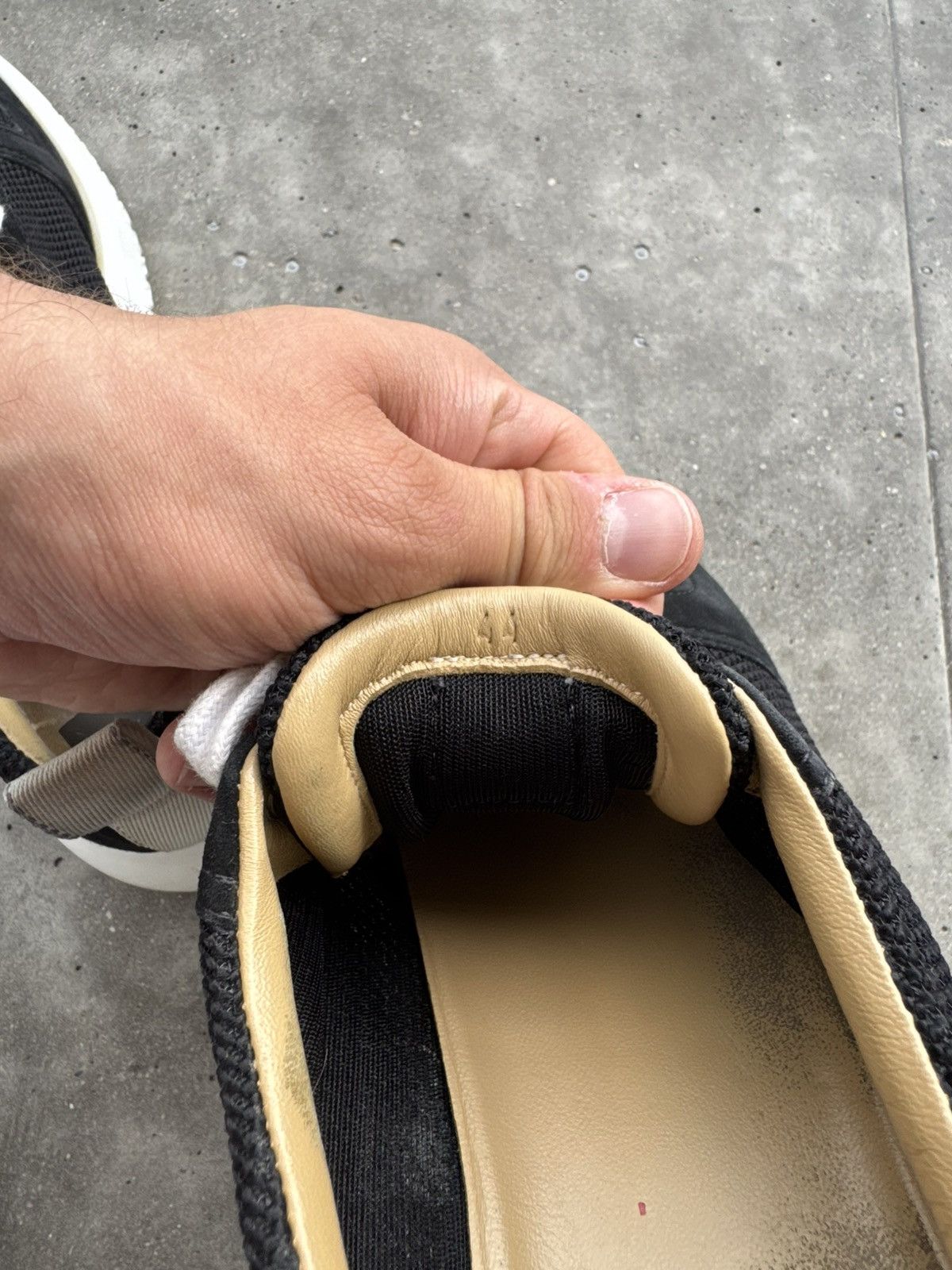 Hermes Hermes Paris France Designer Low-Top Sneakers luxury Size US 10.5 / EU 43-44 - 7 Thumbnail
