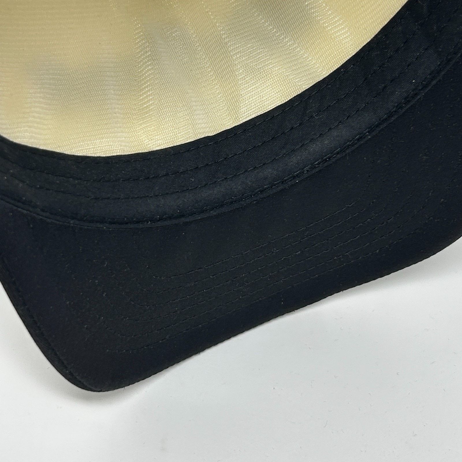 Feature Feature Trucker Hat Cap Black Streetwear Sneaker Culture Size ONE SIZE - 5 Thumbnail