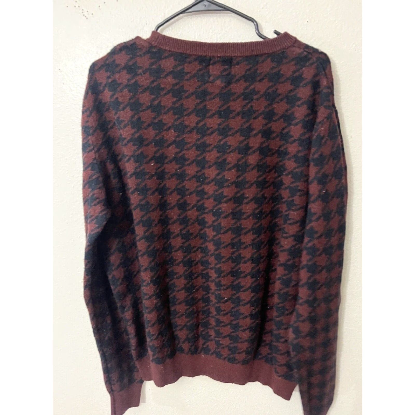 H&M H&M Sweater Shirt Men XL Maroon 100% Cotton Crew Neck Pullover Solid Knit Long Sleeve Vintage? (No) - Men’s Pullover Sweatshirt Size XL Maroon Size US XL / EU 56 / 4 - 3 Thumbnail