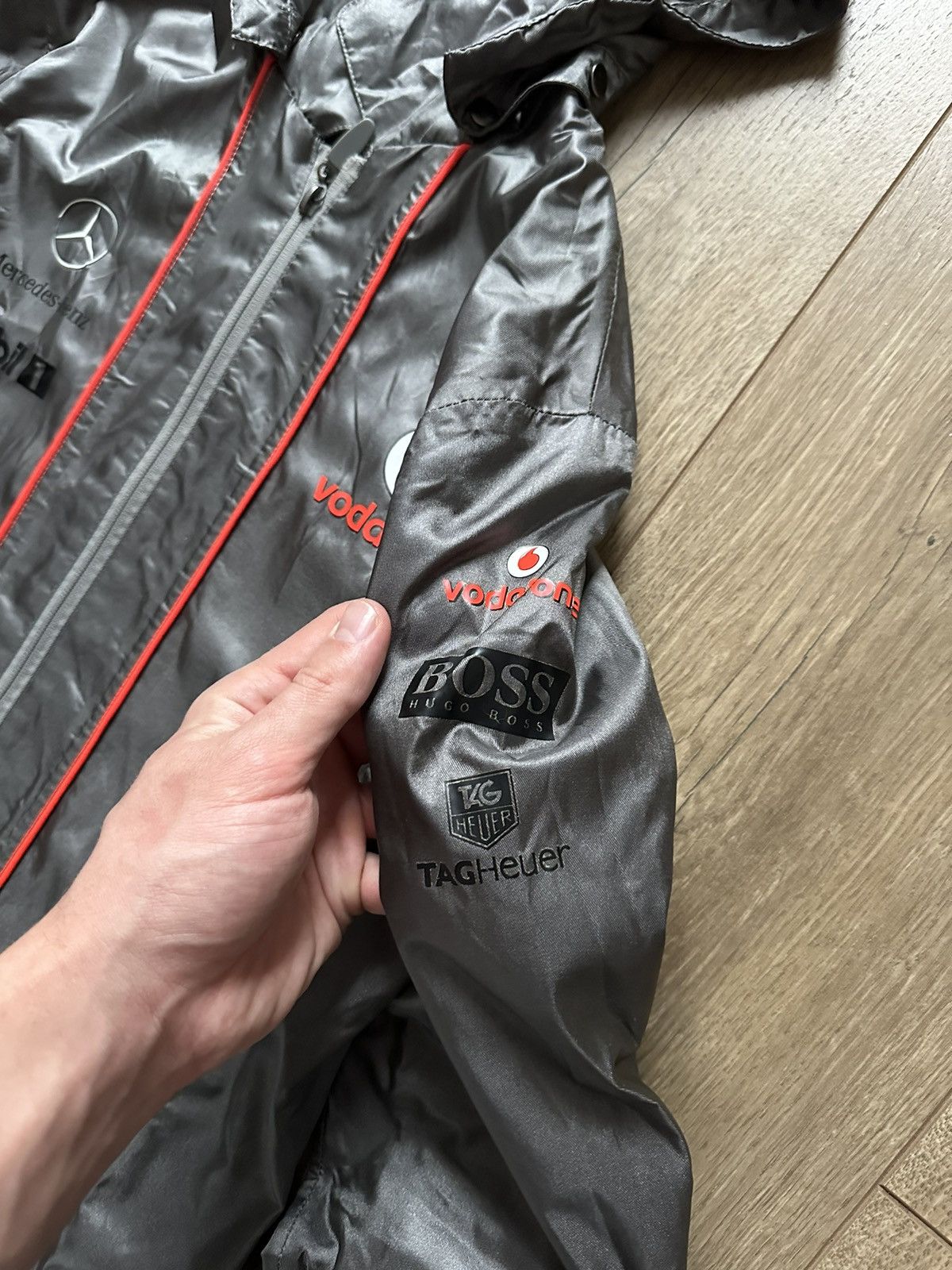 Mercedes-Benz Vodafone McLauren Mercedes Racing Jacket Size US S / EU 44-46 / 1 - 5 Thumbnail