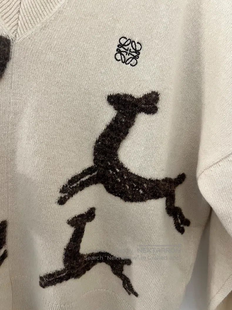 Loewe Loewe Asymmetrical deer pattern jacquard long-sleeve knitt Size L / US 10 / IT 46 - 5 Thumbnail