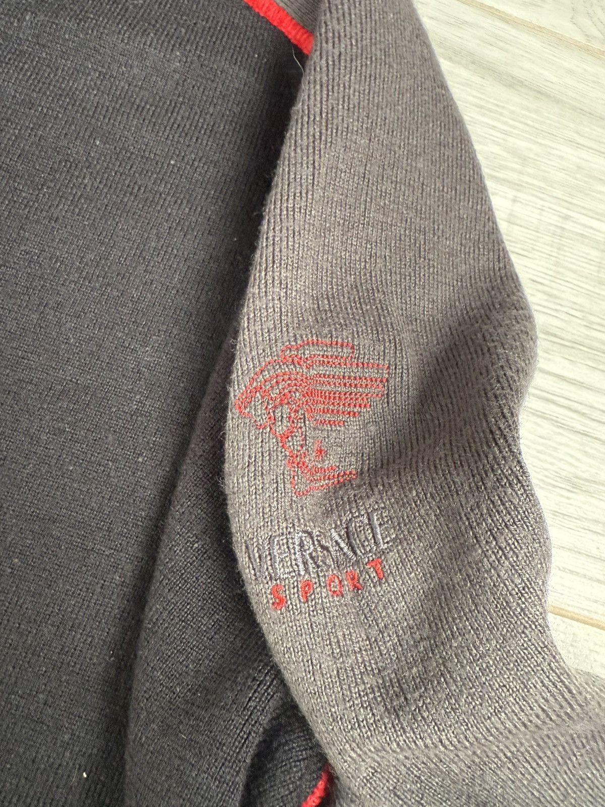 Versace Vintage Versace Sport Knit Sweater with Red Stitching Size US M / EU 48-50 / 2 - 3 Thumbnail